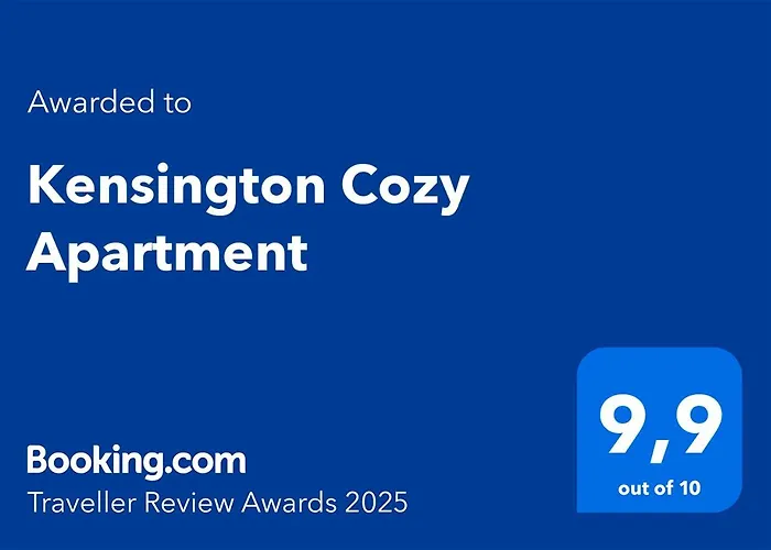 Kensington Cozy Apartment